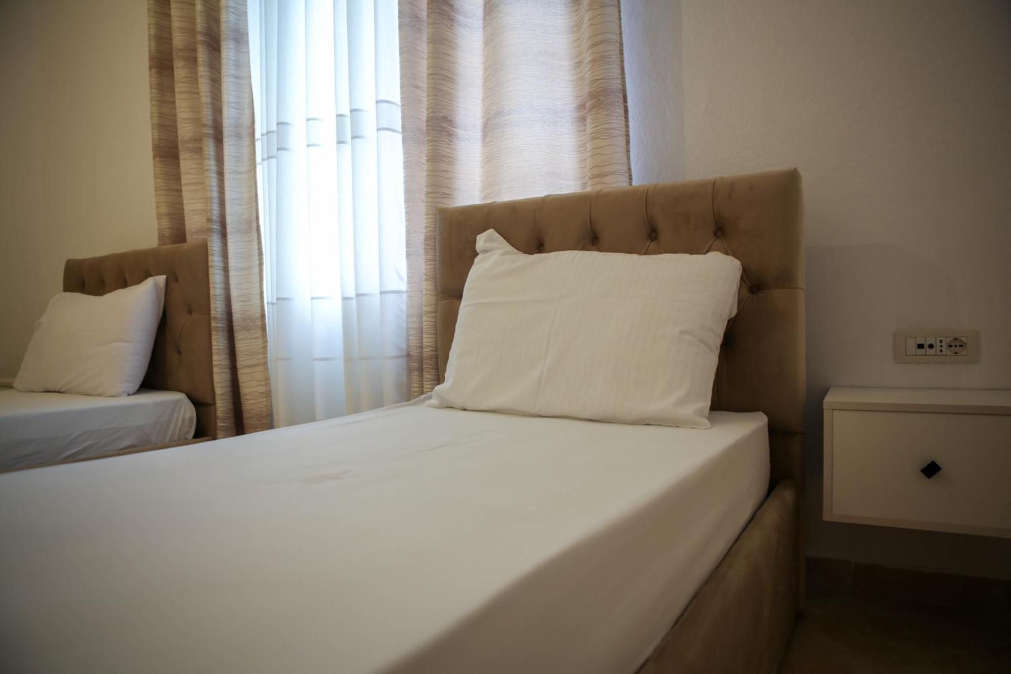 Apartment Jani Saranda Extérieur photo